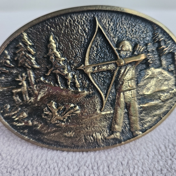 BTS Solid Brass Belt Buckle Archery Deer Hunting Hunter Woods Gold USA Made - Picture 9 of 10